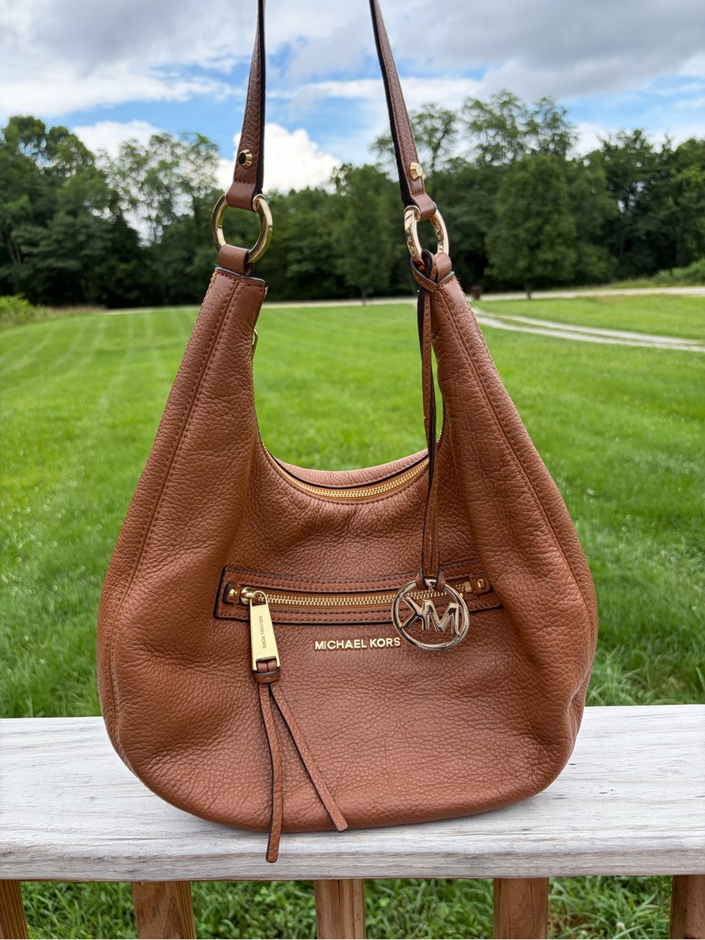 Michael Kors Rhea Medium Leather Luggage Hobo Shoulder Bag In Camel